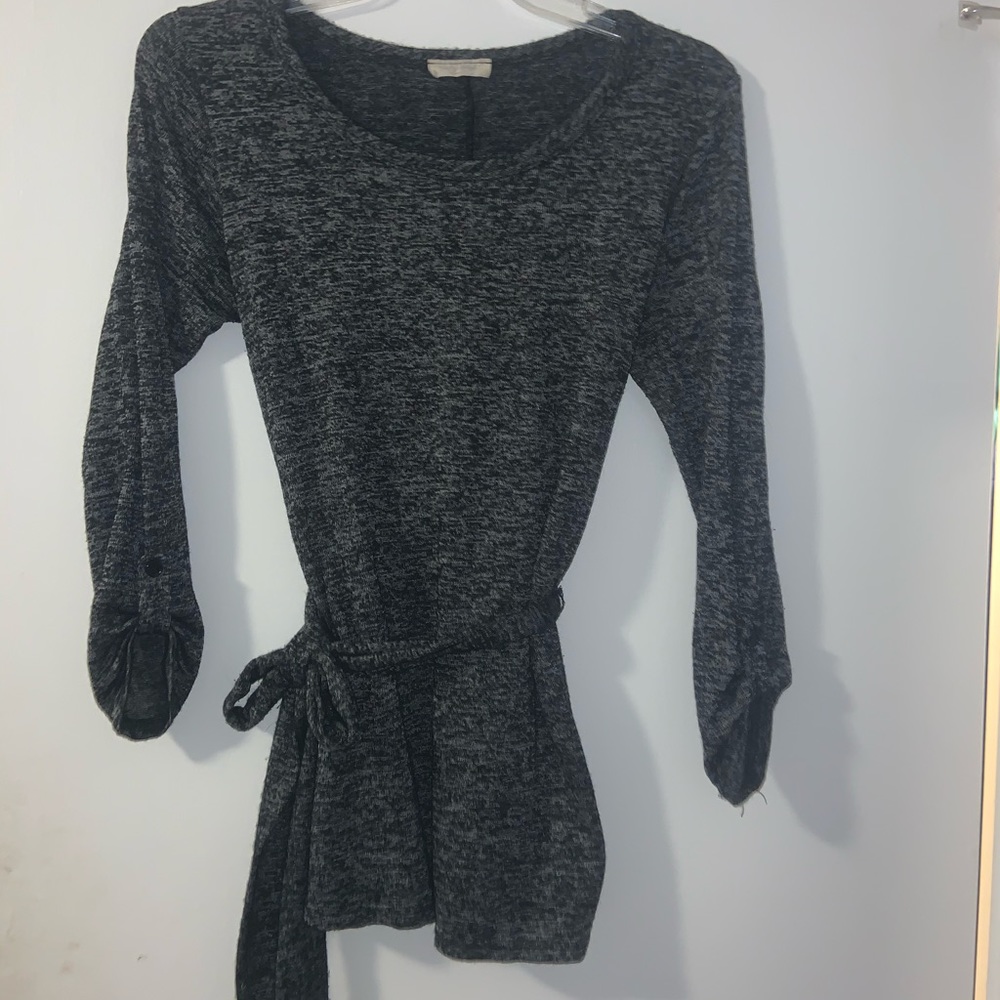Love U Already maternity top size small EUC